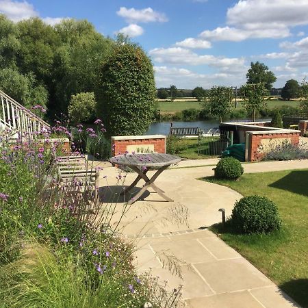 Thames Edge Rooms Wallingford Extérieur photo