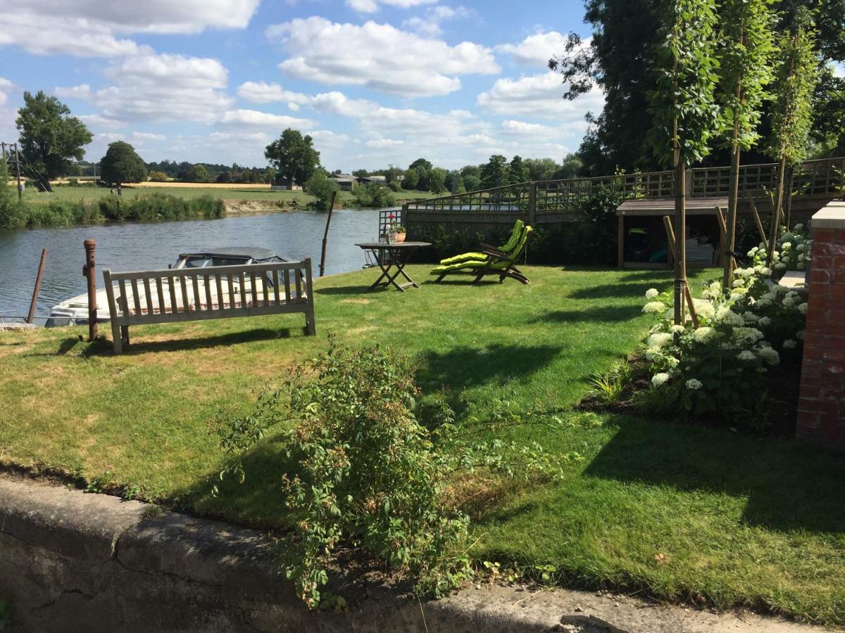 Thames Edge Rooms Wallingford Extérieur photo
